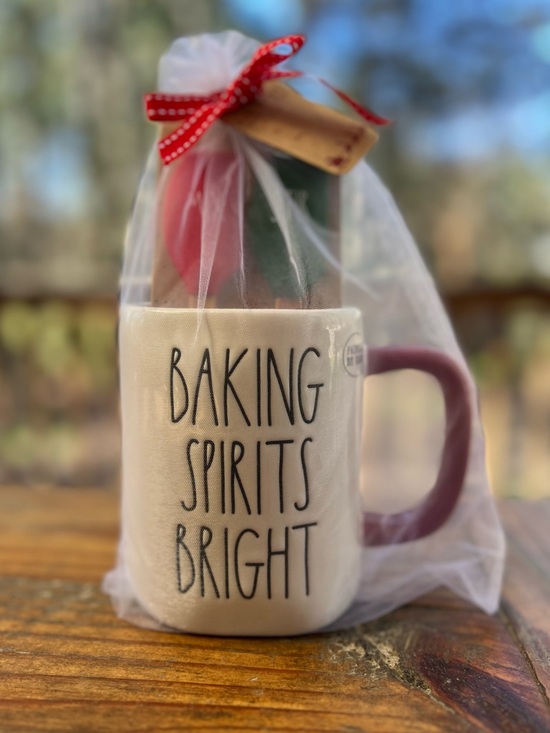 Rae Dunn Other - RAE DUNN BAKING SPIRITS BRIGHT Spatula Gingerbread Mug Set NWT NEW